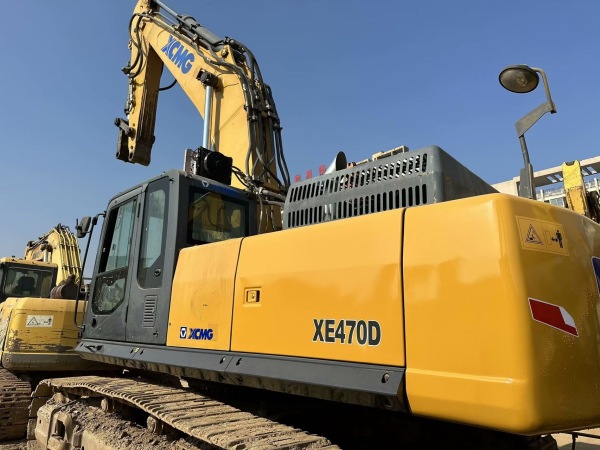 徐工XE470履帶式挖掘機(jī)