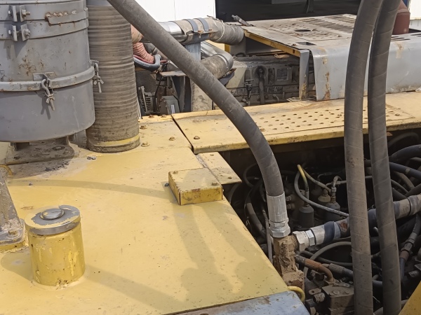 徐工XE470CK履帶式挖掘機(jī)