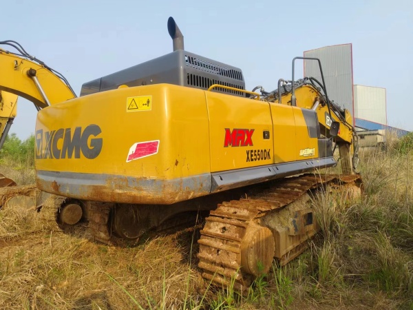 徐工XE490DK履帶式挖掘機(jī)