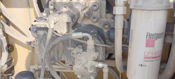 徐工XE490DK履帶式挖掘機