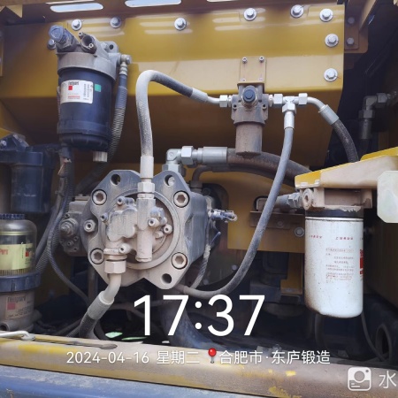 徐工XE200DA履带式挖掘机