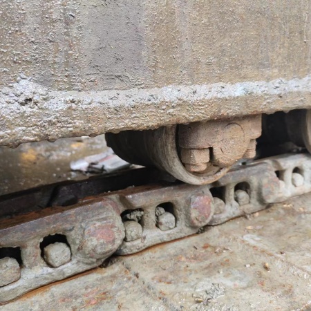 玉柴YC85履带式挖掘机