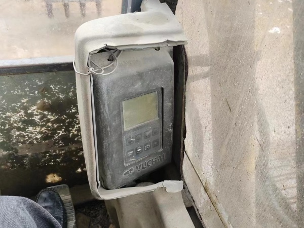 玉柴YC85履帶式挖掘機