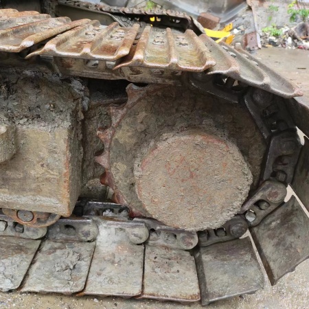 玉柴YC85履带式挖掘机