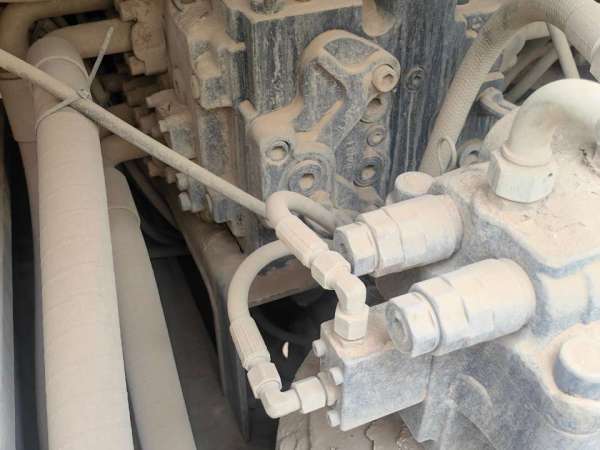 徐工XE380DK履帶式挖掘機