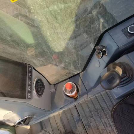 徐工XE200DA履带式挖掘机