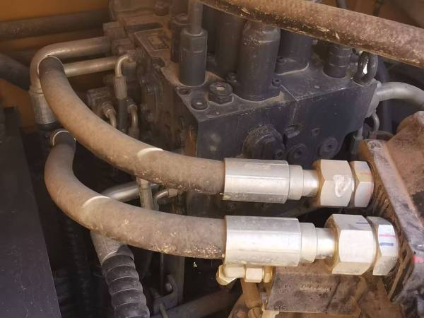 徐工XE310DA履帶式挖掘機