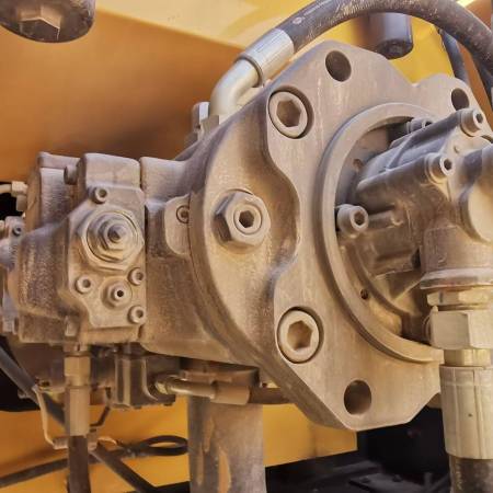 徐工XE310DA履带式挖掘机