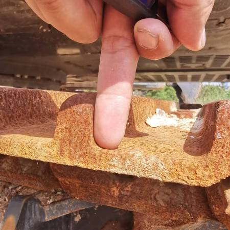 徐工XE310DA履带式挖掘机