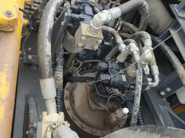 徐工XE490DK履帶式挖掘機(jī)