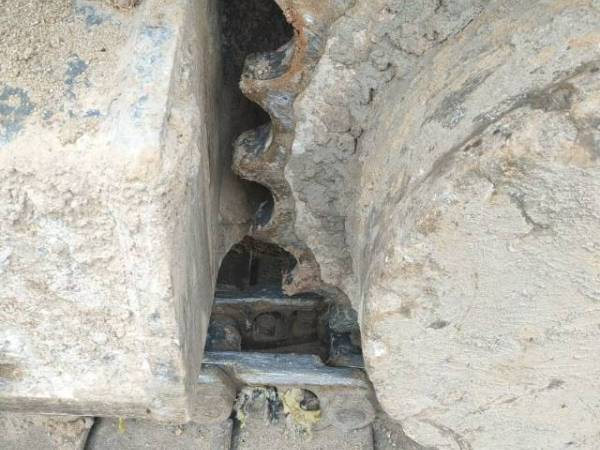 徐工XE490DK履帶式挖掘機(jī)