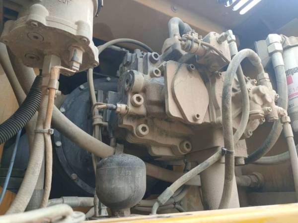 徐工XE490DK履帶式挖掘機(jī)