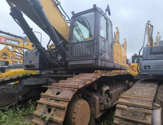 徐工XE700D履带式挖掘机