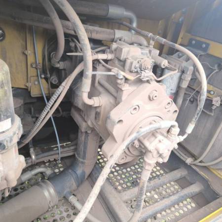 徐工XE700D履带式挖掘机