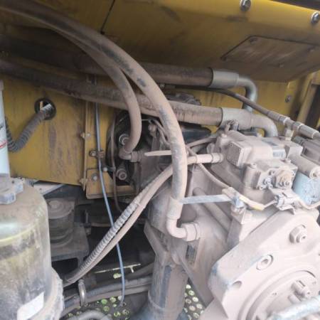 徐工XE700D履带式挖掘机