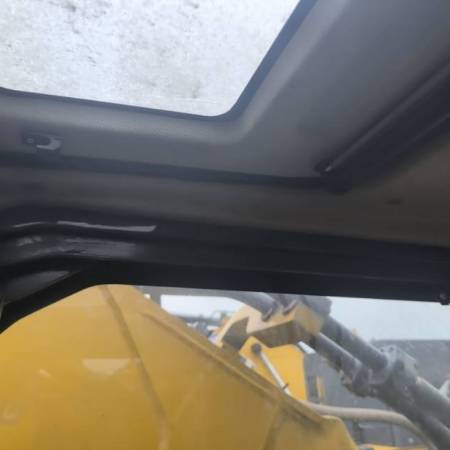 徐工XE700D履带式挖掘机