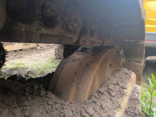 徐工XE700D履帶式挖掘機(jī)