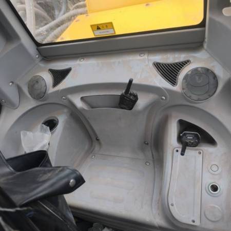 徐工XE700D履带式挖掘机