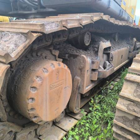 徐工XE700D履带式挖掘机