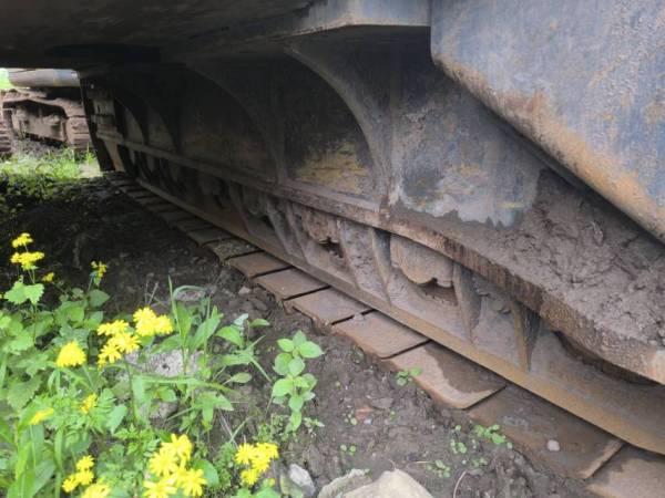 徐工XE700D履帶式挖掘機(jī)