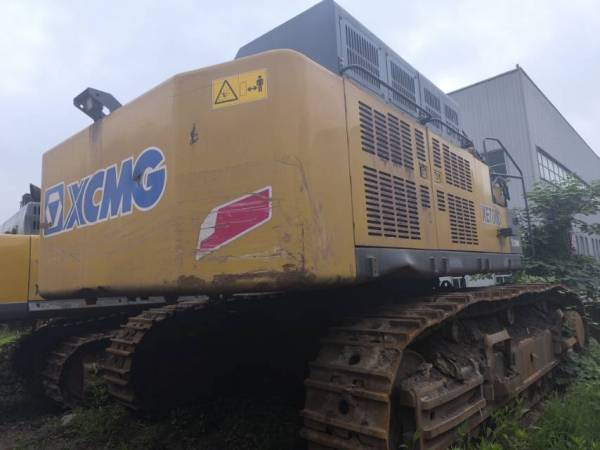 徐工XE700D履帶式挖掘機(jī)