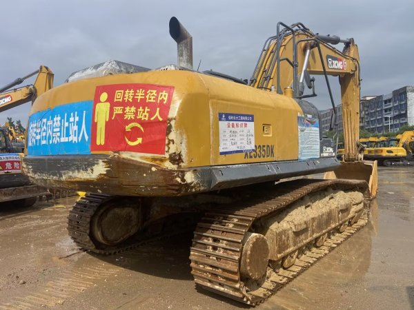 徐工XE335DK履帶式挖掘機