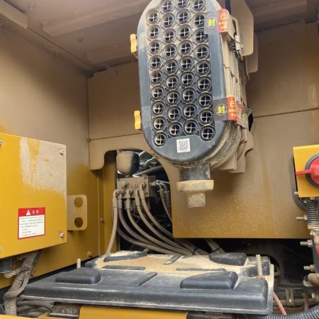 徐工XE380DK履带式挖掘机