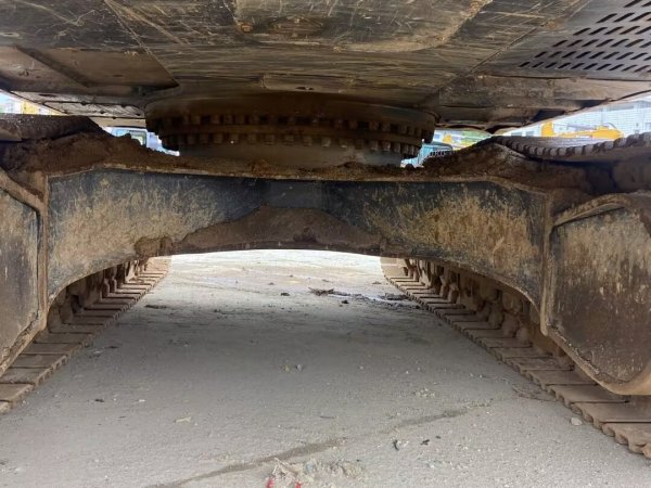 徐工XE380DK履帶式挖掘機