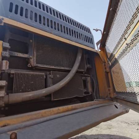 徐工XE490D履带式挖掘机