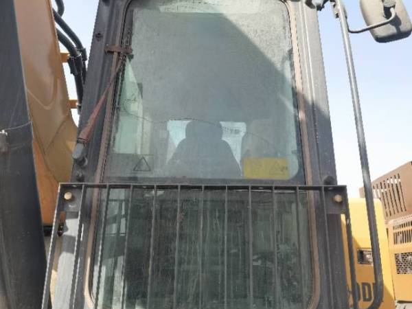 徐工XE490D履帶式挖掘機