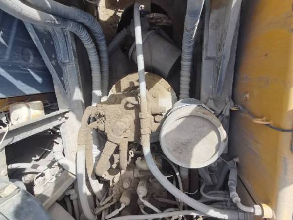 徐工XE490D履帶式挖掘機