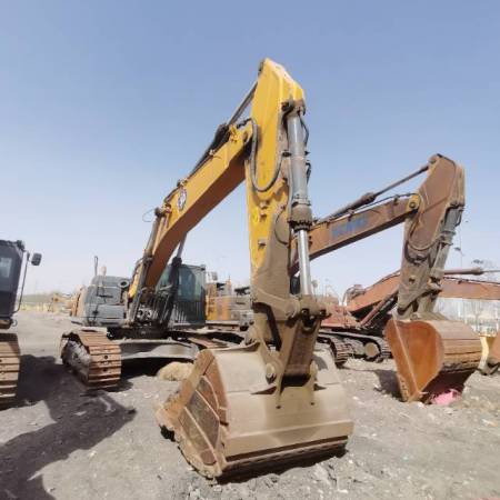 徐工XE490D履带式挖掘机