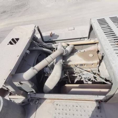 徐工XE470D履带式挖掘机