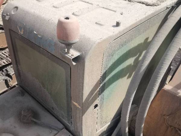 徐工XE470D履帶式挖掘機