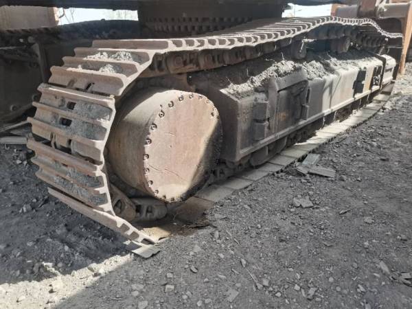 徐工XE470D履帶式挖掘機