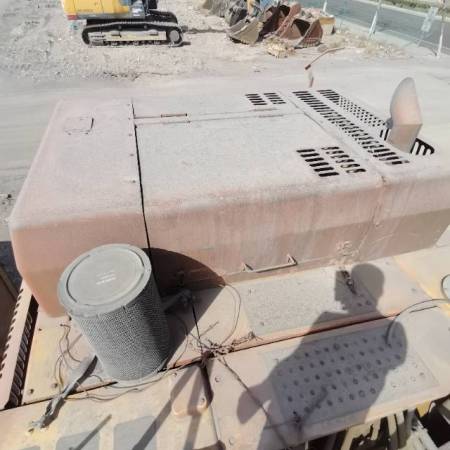 徐工XE470D履带式挖掘机