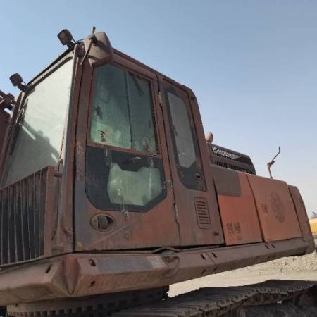 徐工XE470D履带式挖掘机