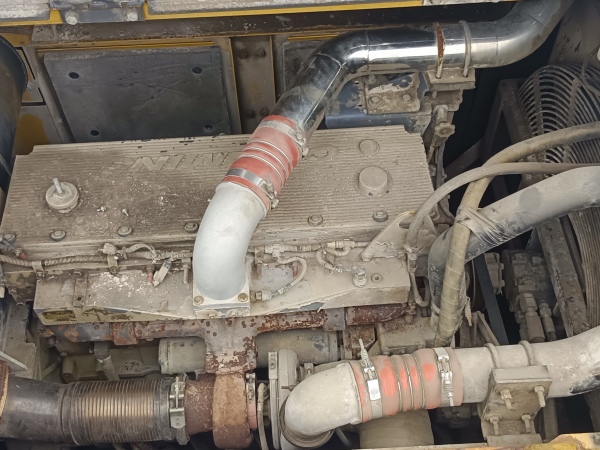 徐工XE490D履帶式挖掘機(jī)