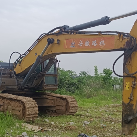 徐工XE490D履带式挖掘机