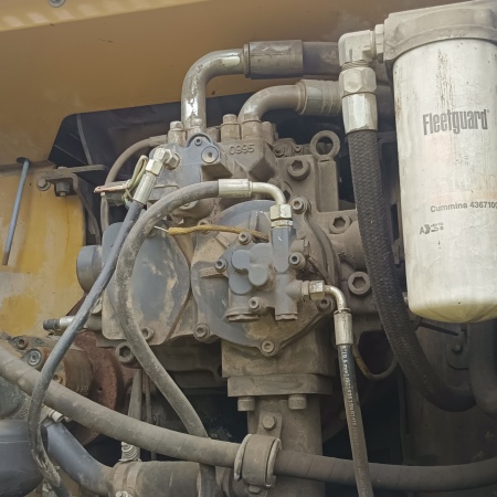 徐工XE490D履带式挖掘机