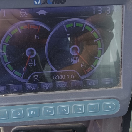 徐工XE490D履带式挖掘机