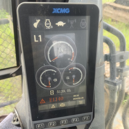 徐工XE370履带式挖掘机