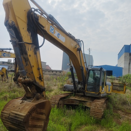 徐工XE370履带式挖掘机