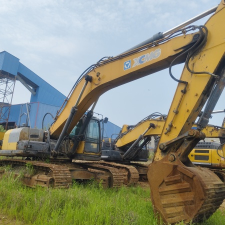 徐工XE370履带式挖掘机