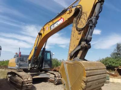 徐工XE520DK履帶式挖掘機(jī)