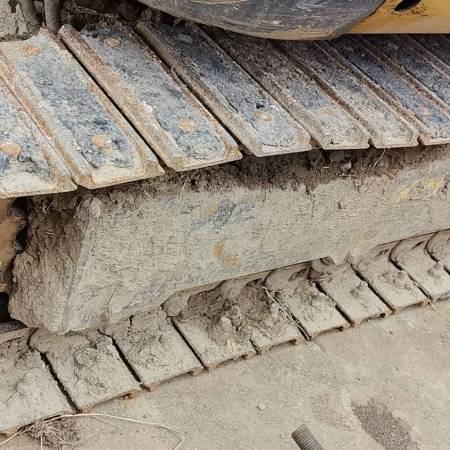 徐工XE15U履带式挖掘机