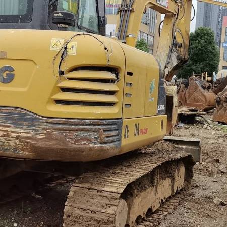 徐工XE55DA履带式挖掘机