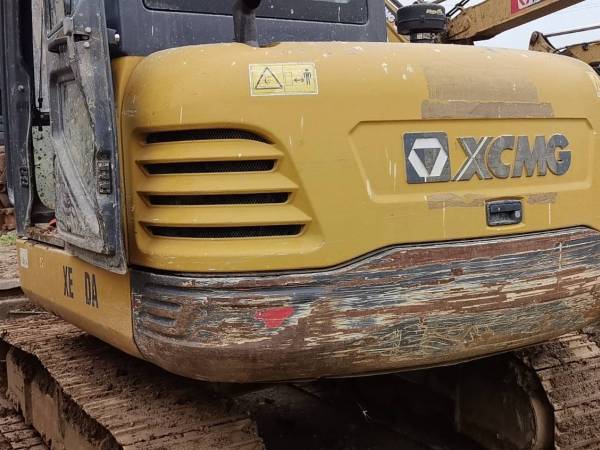 徐工XE55DA履帶式挖掘機(jī)