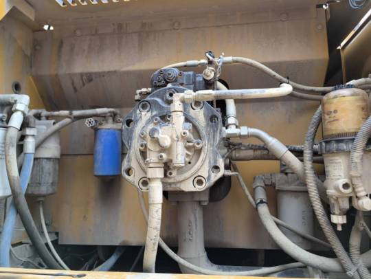 徐工XE370D履带式挖掘机