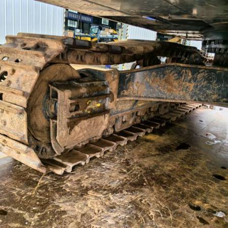 徐工XE400DK履带式挖掘机